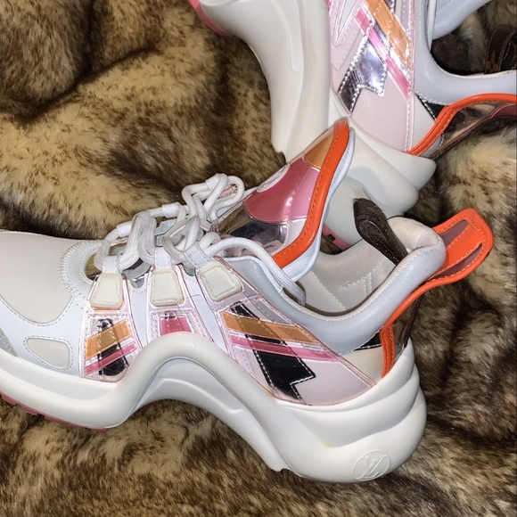 100% Authentic- Louis Vuitton Archlight Sneaker - Picture 3 of 8